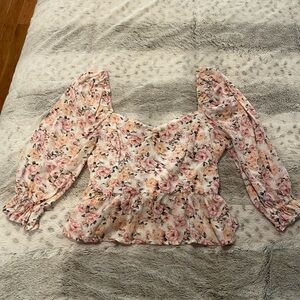 Floral top